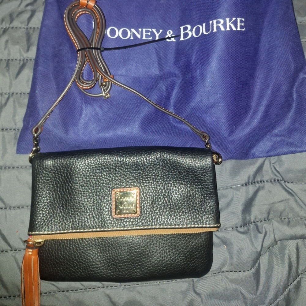 Dooney & Bourke -  Foldover Zip Crossbody Bag - like new